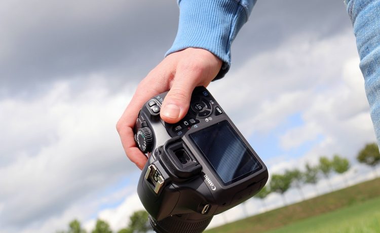 comparison camera